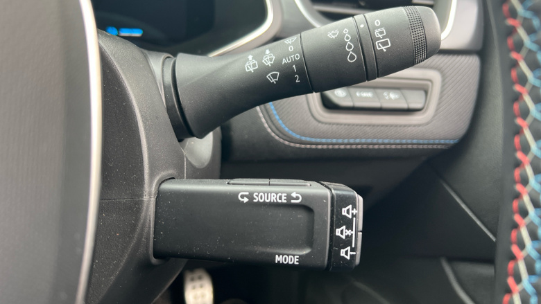 Renault Symbioz 1.6 E-Tech FHEV 145 Techno Esprit Alpine 5dr Auto Hybrid Estate